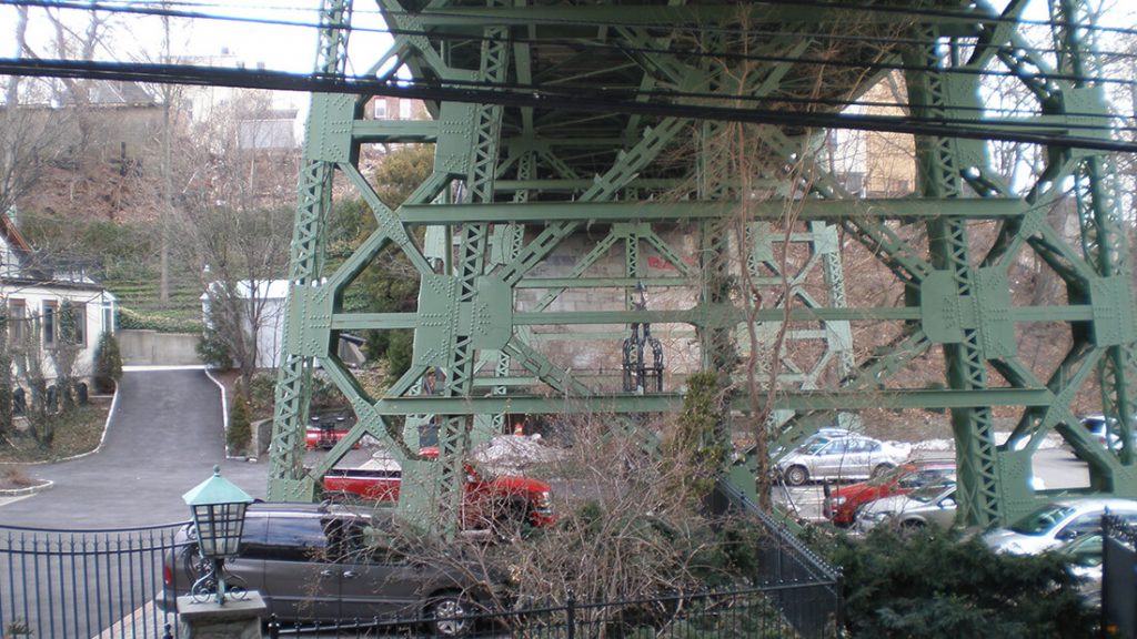 Rehabilitation of Warburton Avenue Bridge header