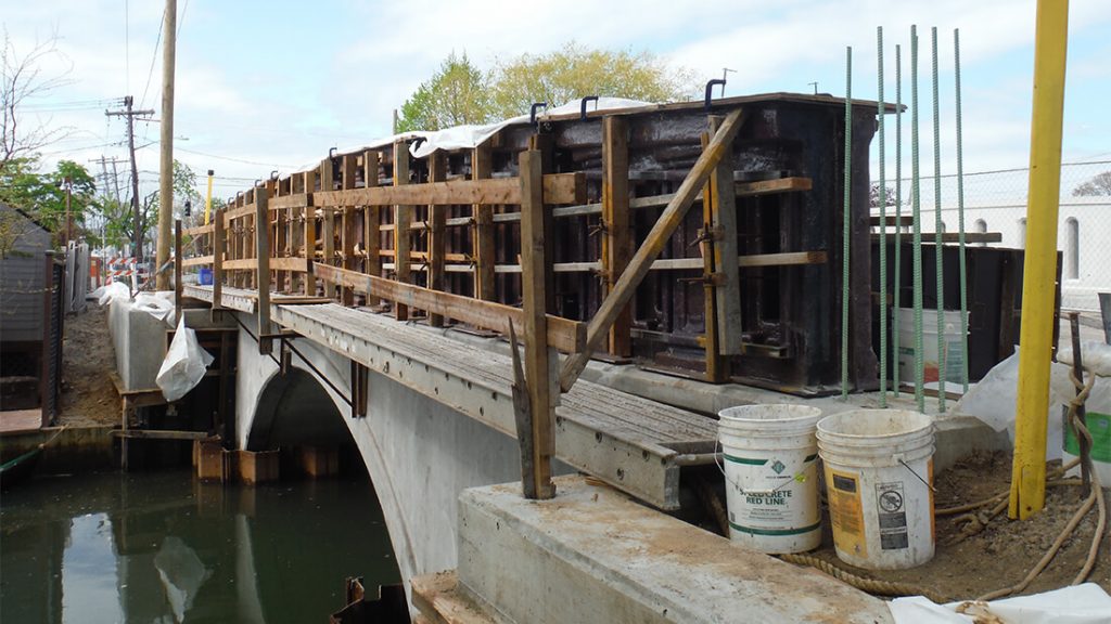 American Venice Bridges header