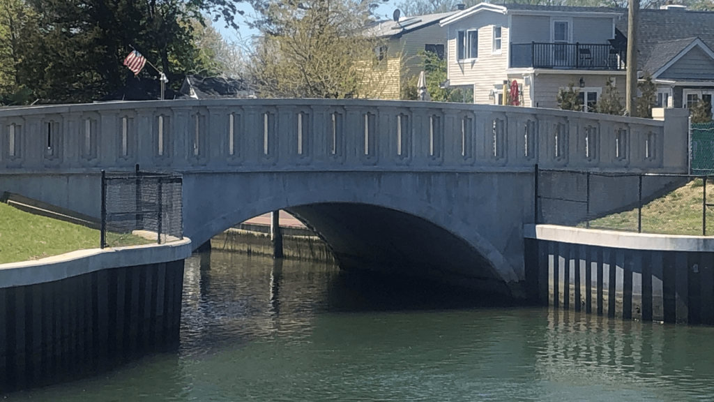 American Venice Bridges header