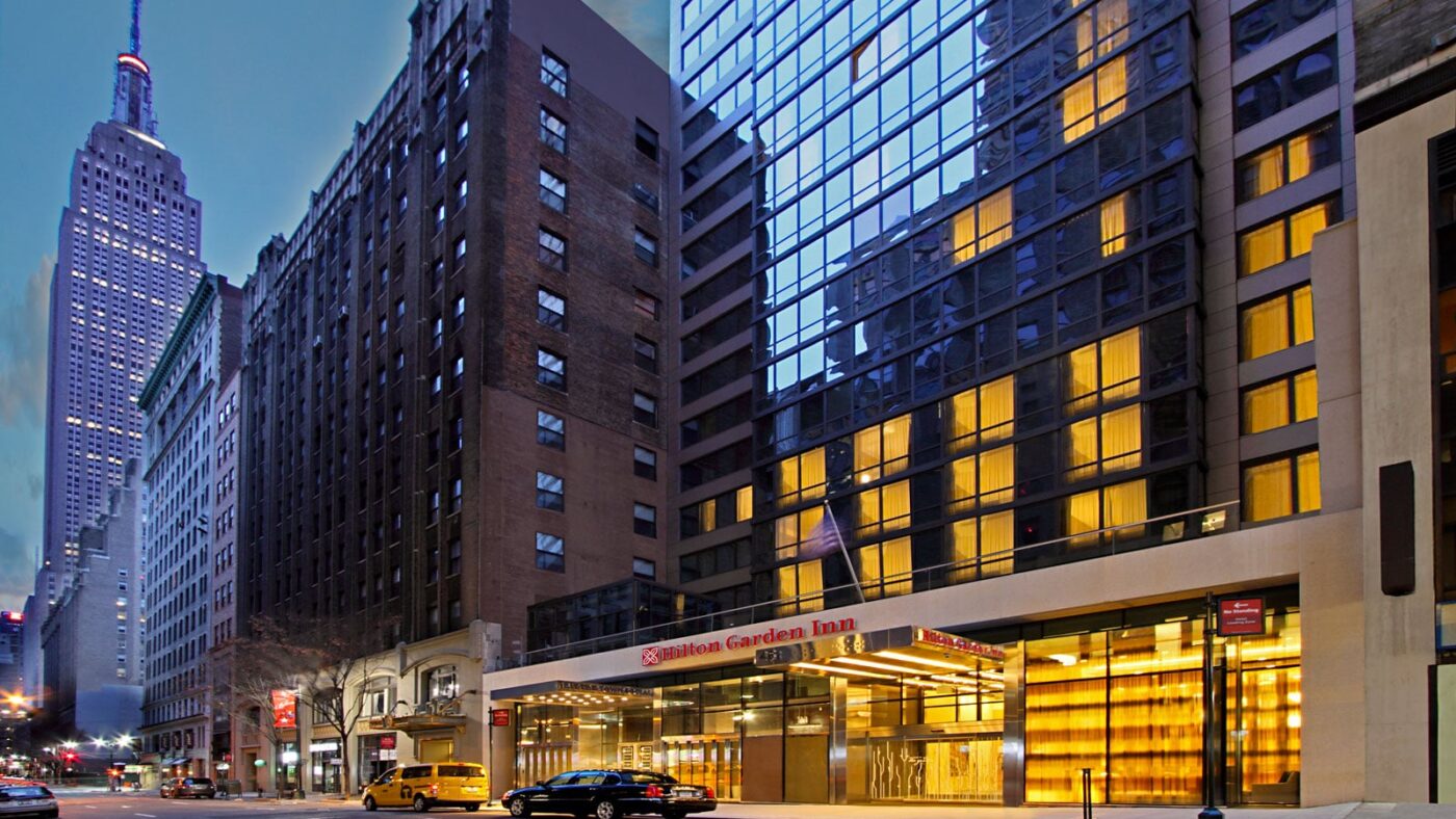 Hilton Garden Inn Park Avenue header